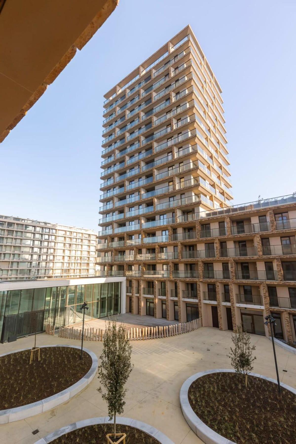 Huswell - Apartment With Terrace Close To The Sea Остенде Экстерьер фото